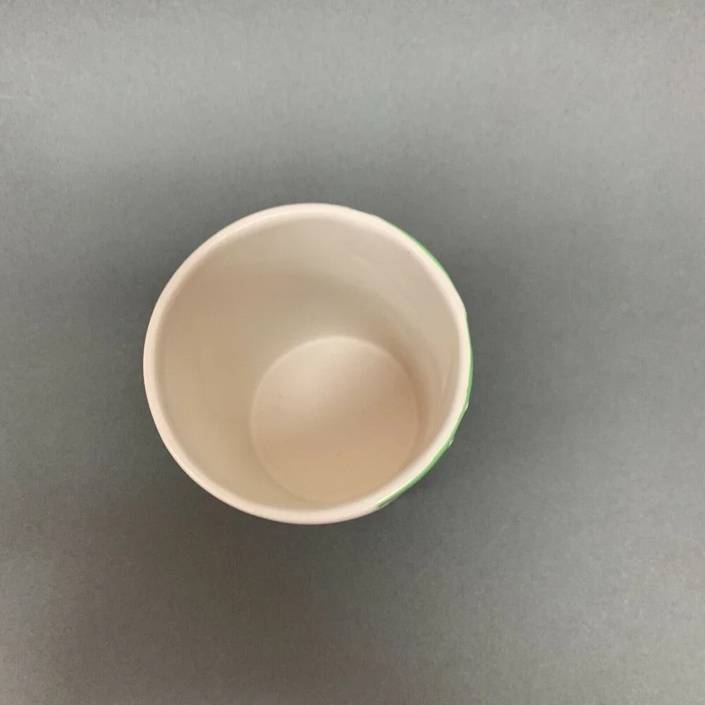 Newport cup cream